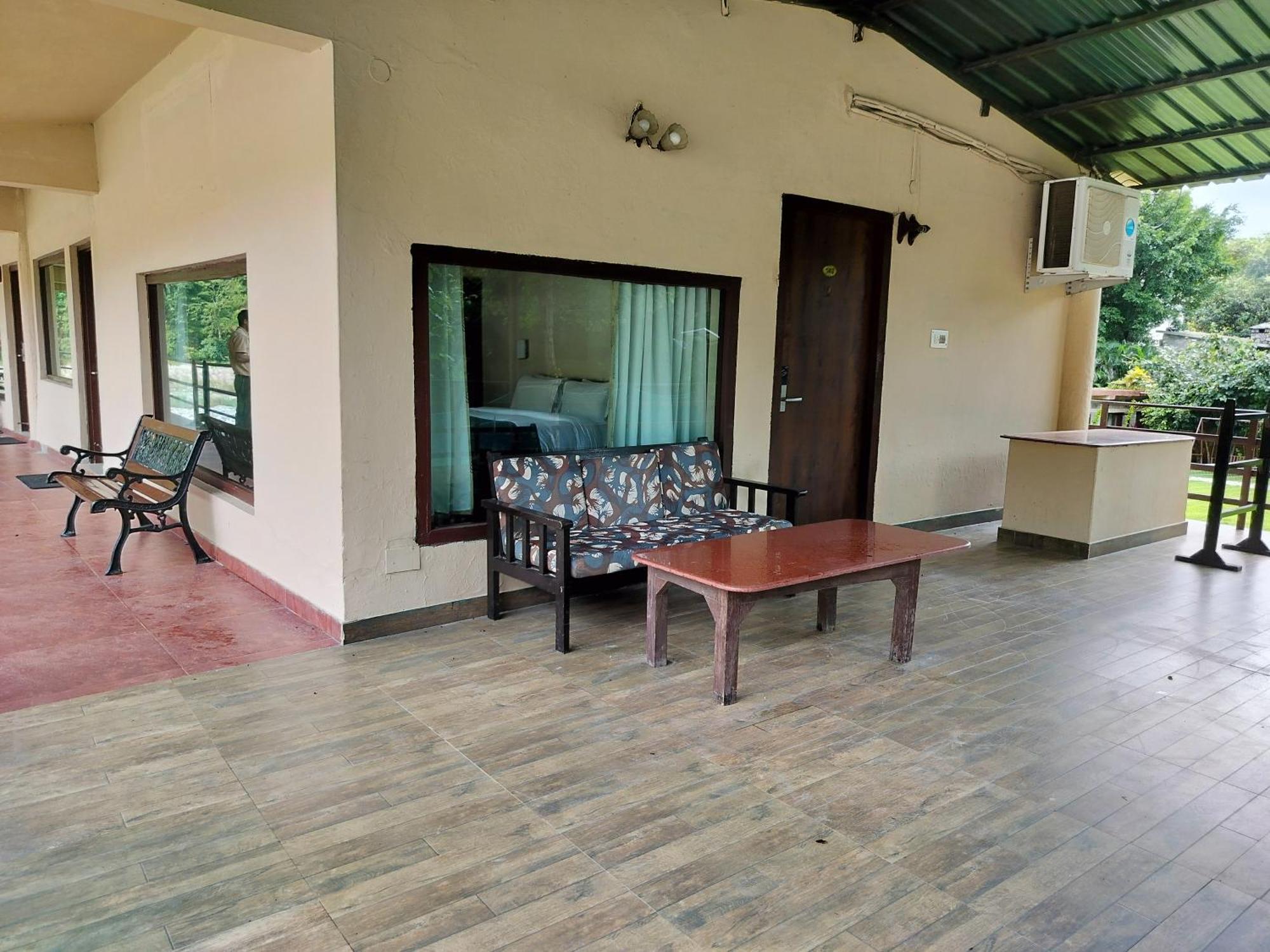 Garjia Bel-La Monde Hotel "Riverside" - Jim Corbett מראה חיצוני תמונה