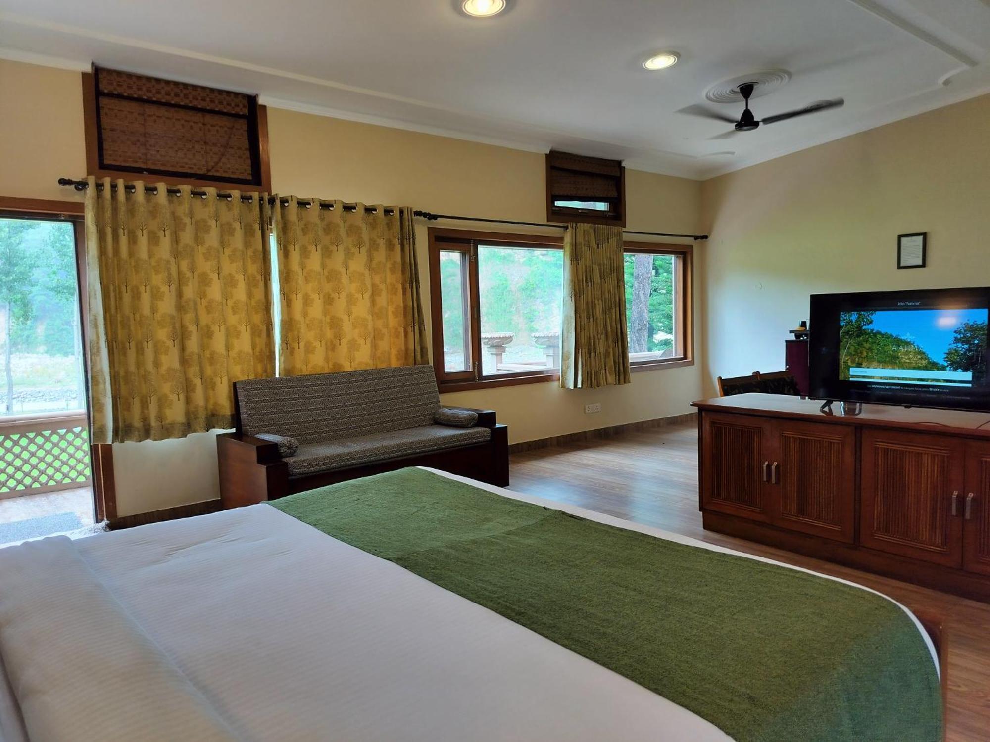 Garjia Bel-La Monde Hotel "Riverside" - Jim Corbett מראה חיצוני תמונה